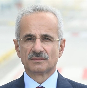 Agustosta-hava-yolunda-yaklasik-25-milyon-yolcuya-hizmet-verildi.jpg