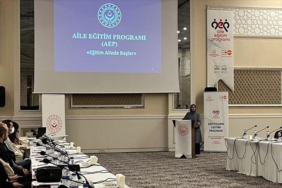 Aile-Egitim-Programi-ile-8-ayda-300-bin-kisiye-egitim.jpg