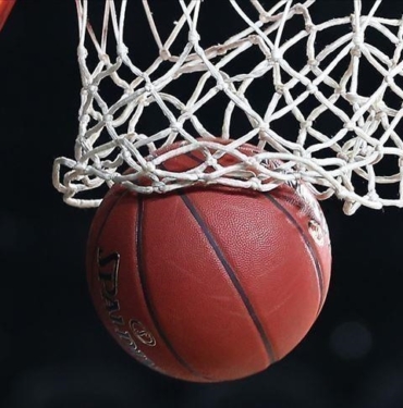 Basketbolda-sampiyonluk-rekoru-Aydan-Siyavus039ta.jpg