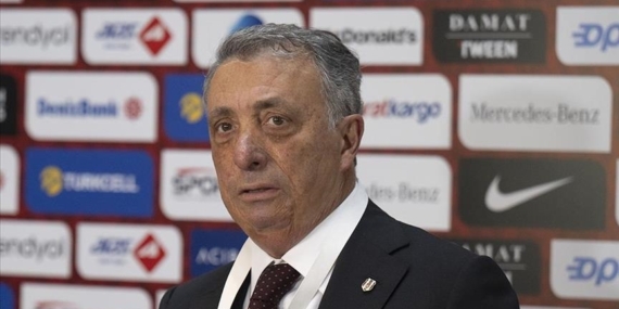 Beşiktaş Başkanı Ahmet Nur Çebi'den "istifa" tezahüratlarına yanıt