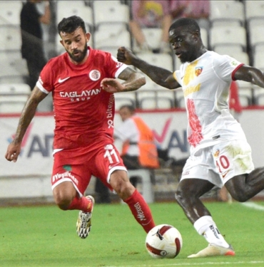 Bitexen-Antalyaspor-ile-Mondihome-Kayserispor-berabere-kaldi.jpg