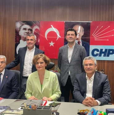Cemal-Canpolat-Istanbul-Il-Baskanligi039na-adayligini-resmen-acikladi-Devrimci-olmadan.jpg