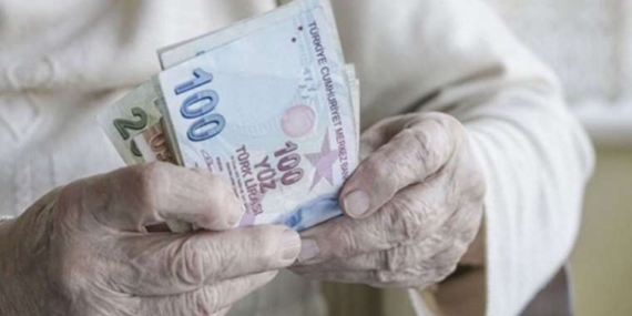 Emeklilikteki yeni sistemi SGK Uzmanı Ali Tezel anlattı: 'Kıdem tazminatı 60 yaşında alınabilecek'
