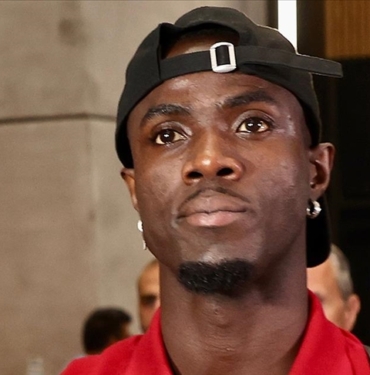 Eric-Bailly-Besiktas039ta-sampiyonluk-yasamak-istiyor.jpg