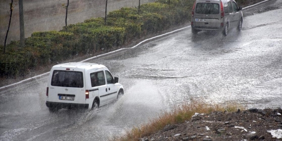 Eskişehir ve Kütahya çevreleri için gök gürültülü sağanak uyarısı