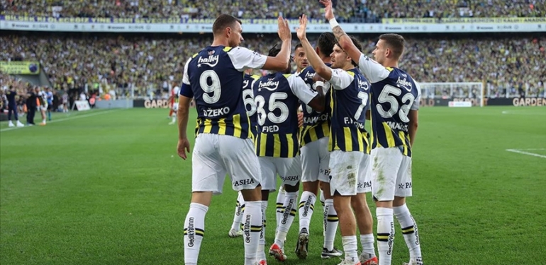 Fenerbahce-galibiyet-serisini-surdurdu.jpg