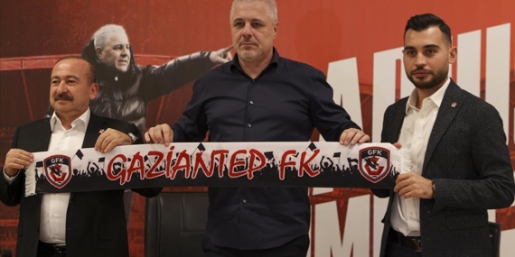 Gaziantep FK, Rumen teknik direktör Sumudica ile sözleşme imzaladı