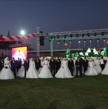 Hatay039da-100-depremzede-cift-icin-toplu-nikah-toreni-yapildi.jpg