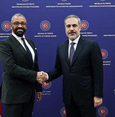 Ingiltere-Disisleri-Bakani-Cleverly-Turkiye-Birlesik-Krallik-icin-vazgecilmez-bir.jpg