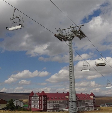 Kars039ta-turizmciler-yurt-disindan-dogrudan-ucuslarin-baslatilmasini-talep-ediyor.jpg