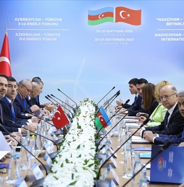 TEIAS-ile-AzerEnerji-elektrik-ticareti-altyapisinin-olusturulmasi-icin-anlasma-imzalayacak.jpg