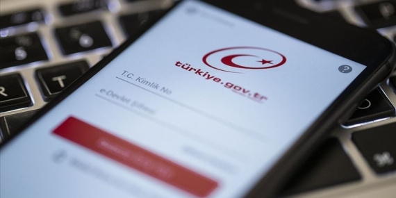 Tapu işlemlerinde kişisel bilgilerin çalınmaması için "e-Devlet şifrelerinin sık sık değiştirilmesi" önerisi