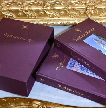 Topkapi-Sarayi039nin-tum-detaylarinin-anlatildigi-prestij-eser-yayinlandi.jpg