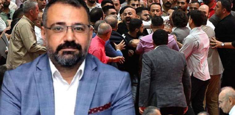 Yumruklarin-havada-ucustugu-kongre-sona-erdi-CHP-Izmir-Il-Baskani.jpg