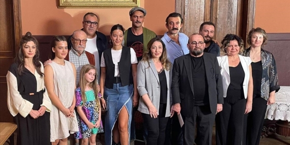 "Son Akşam Yemeği" filmi Cumhuriyet'in kuruluşunun bir gün öncesine odaklanıyor