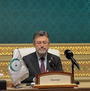 Bakan-Yumakli-Katar039da-IIT039nin-quotGida-Guvenligi-ve-Tarimsal-Kalkinmaquot-konferansina.jpg
