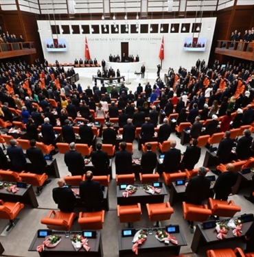 Yeni-yasama-yili-basladi.jpg